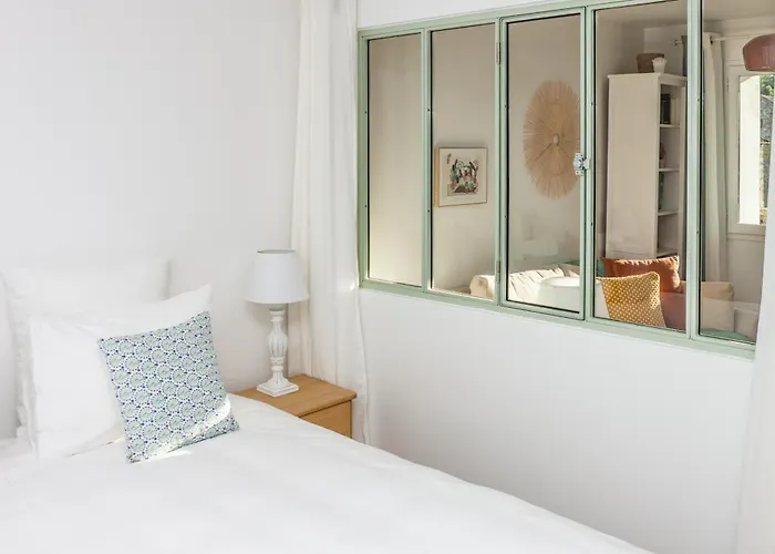 Holiday home Isatis Arbonne-la-Foret